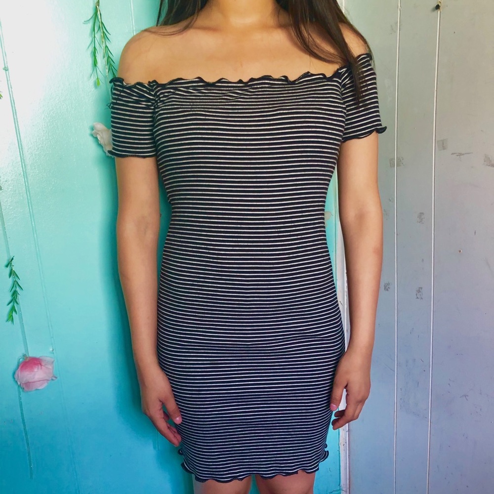 Stripe tight dress